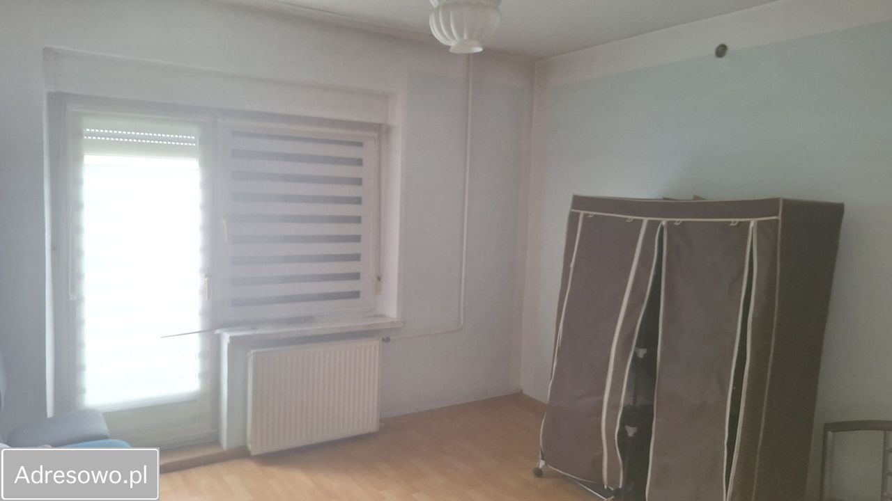 dom wolnostojący, 5 pokoi Rozmierka, ul. Powstańców Śląskich. Zdjęcie 10