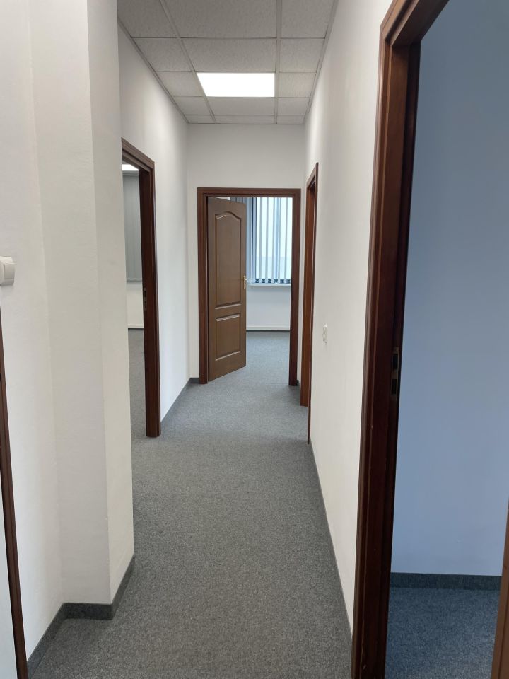 Biuro Kraków Kozłówek, ul. Wielicka. Zdjęcie 3