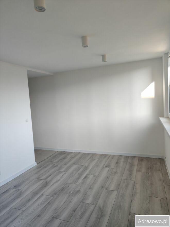 Mieszkanie 3-pokojowe Bielsko-Biała Śródmieście, ul. Henryka Siemiradzkiego. Zdjęcie 8