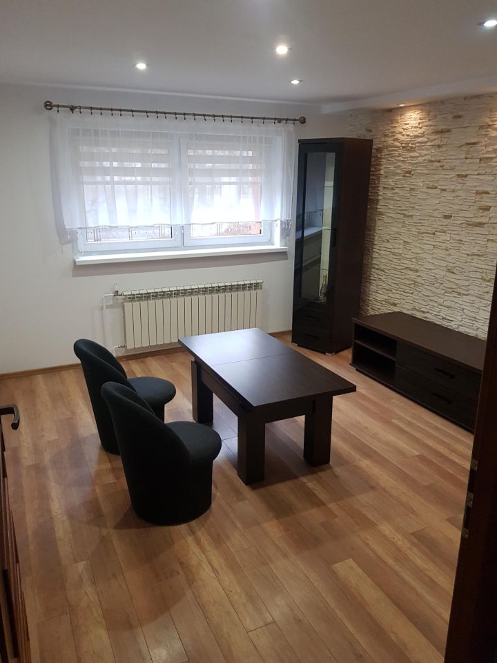 Mieszkanie 3-pokojowe Przybysław. Zdjęcie 2