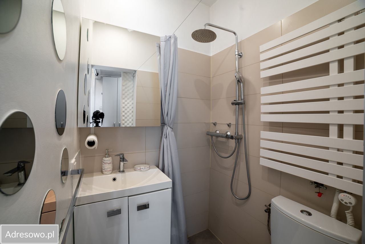 Mieszkanie 1-pokojowe Kraków Borek Fałęcki, ul. Józefa Montwiłła-Mireckiego. Zdjęcie 3