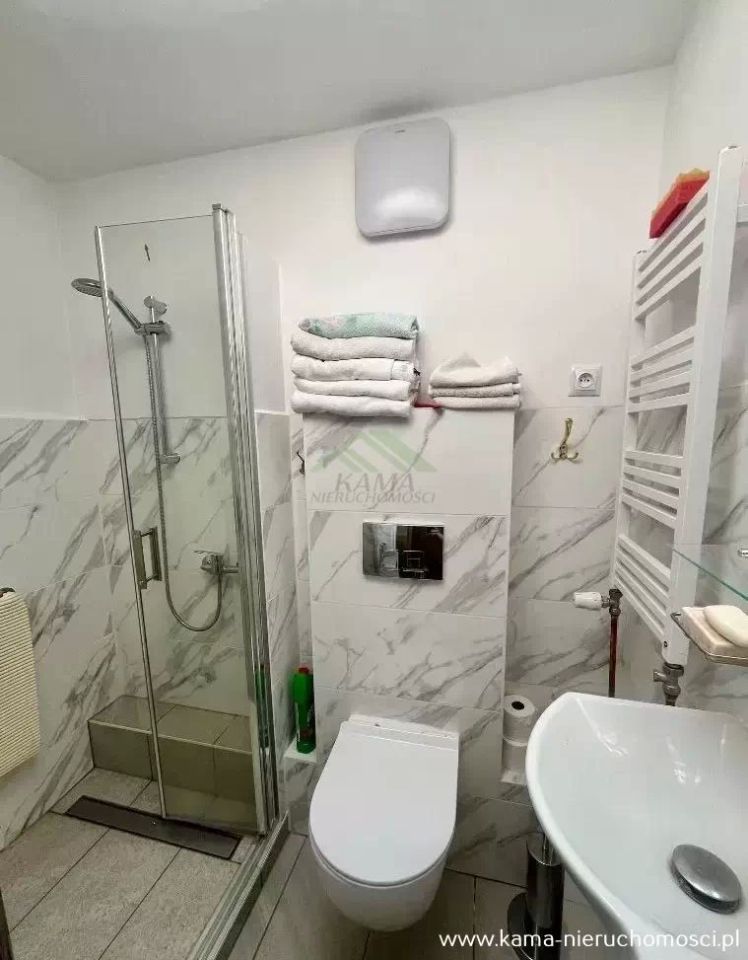 dom wolnostojący, 6 pokoi Jelenia Góra. Zdjęcie 2