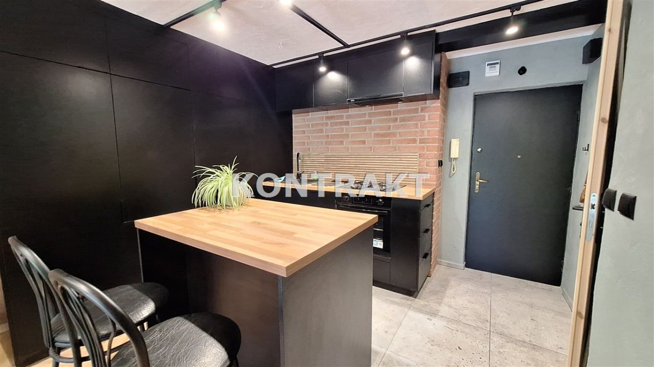 Mieszkanie 2-pokojowe Oświęcim, ul. Wiktora Bałandy. Zdjęcie 3