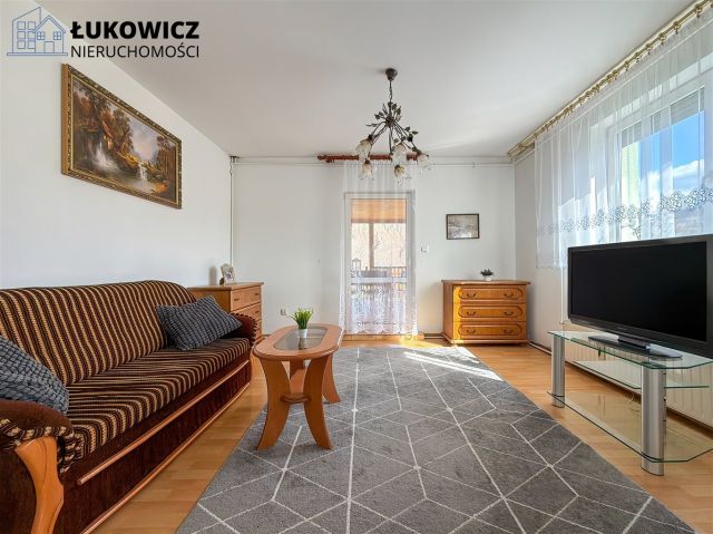 dom wolnostojący, 6 pokoi Ujsoły. Zdjęcie 4