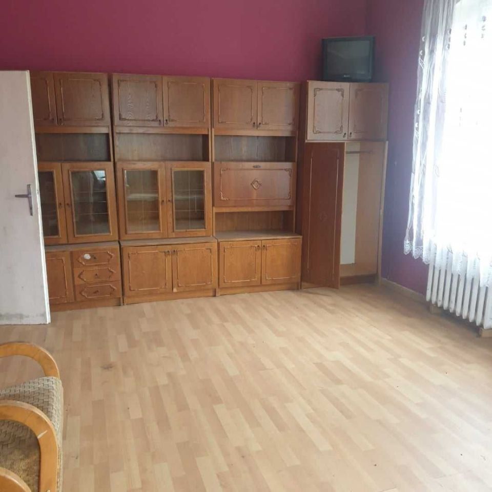 Mieszkanie 3-pokojowe Jugów. Zdjęcie 4