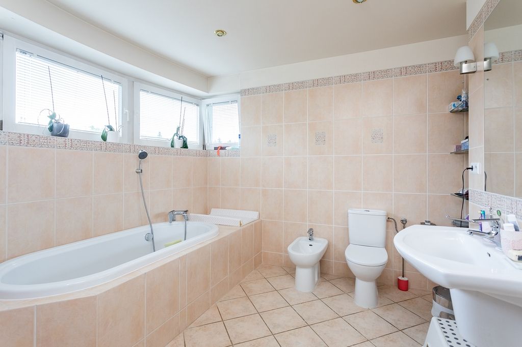 dom wolnostojący, 7 pokoi Warszawa Wilanów. Zdjęcie 10