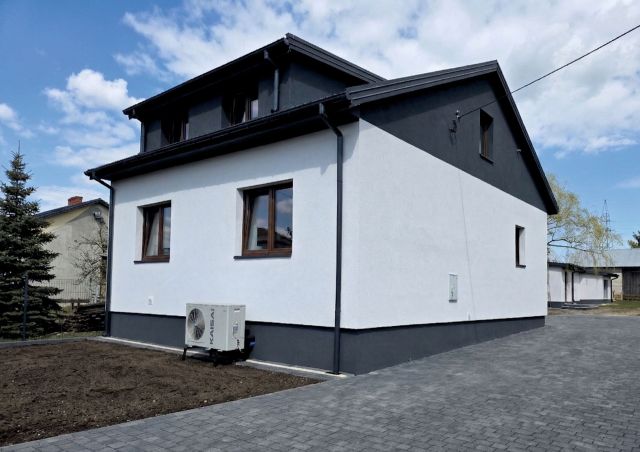 dom wolnostojący, 5 pokoi Siedlce, ul. Piaski Zamiejskie. Zdjęcie 1