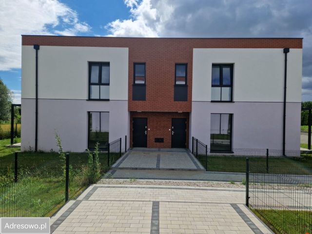 bliźniak, 4 pokoje Kruszwica. Zdjęcie 1