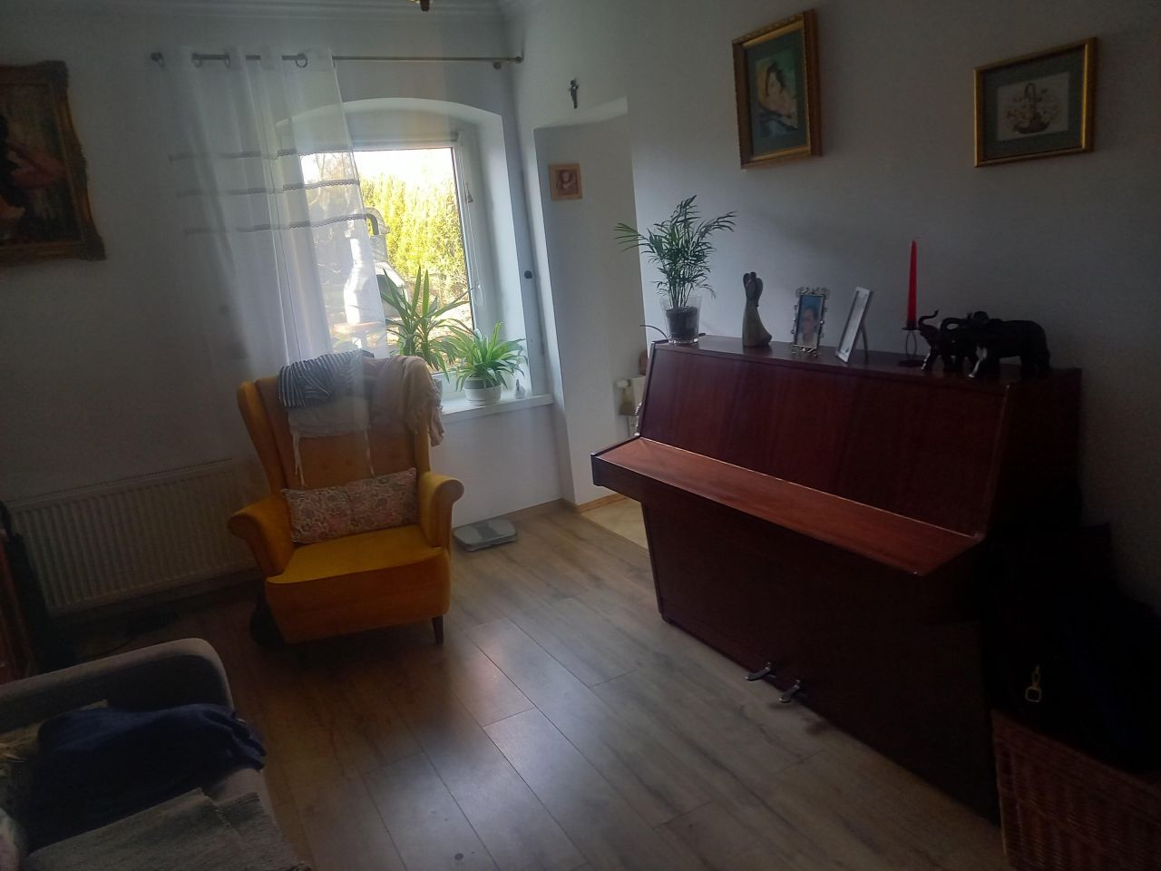 dom szeregowy, 4 pokoje Krzymów. Zdjęcie 2