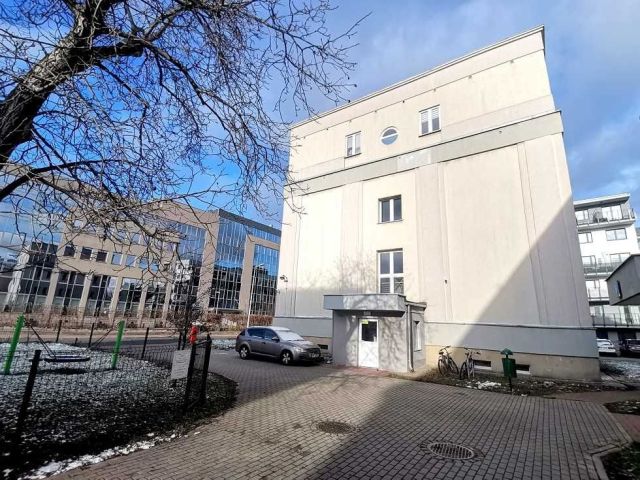 Mieszkanie 2-pokojowe Warszawa Włochy, ul. Marcina Flisa. Zdjęcie 1