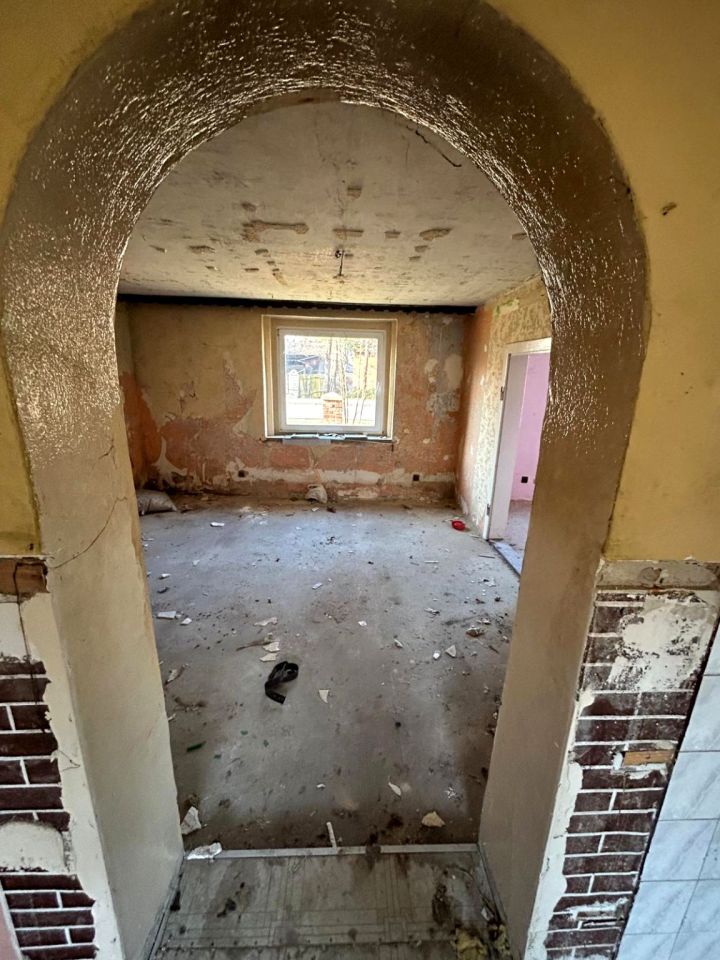 dom wolnostojący, 2 pokoje Ładza. Zdjęcie 11