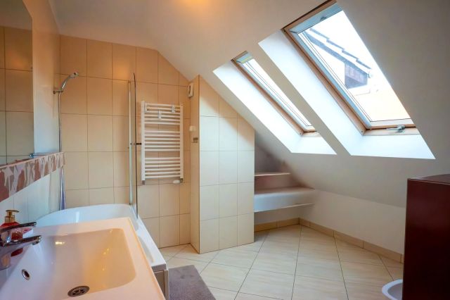 bliźniak, 4 pokoje Kołobrzeg. Zdjęcie 16