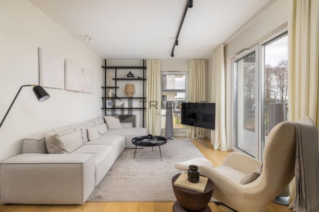 Mieszkanie 5-pokojowe Warszawa Białołęka, ul. Mariana Hemara. Zdjęcie 2