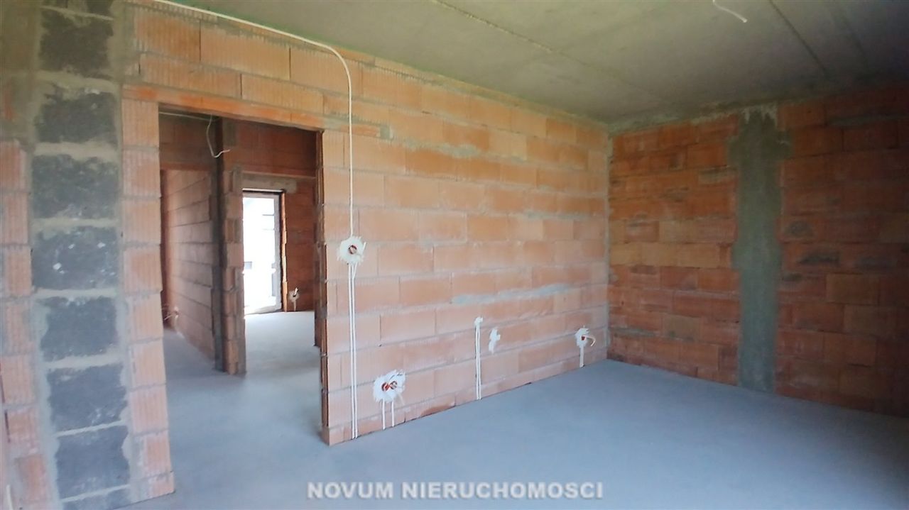 bliźniak, 5 pokoi Świerklaniec. Zdjęcie 10