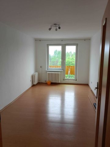 Mieszkanie 3-pokojowe Wiechlice, ul. Brzozowa. Zdjęcie 1