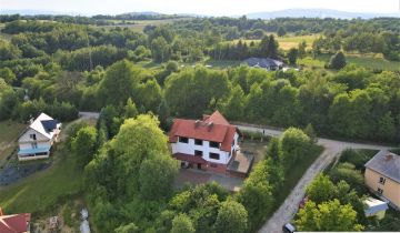 dom wolnostojący, 5 pokoi Sanok, ul. Kalinowa