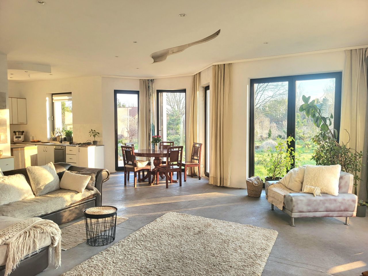 dom wolnostojący, 5 pokoi Wrocław Fabryczna, ul. gen. Witolda Urbanowicza. Zdjęcie 2