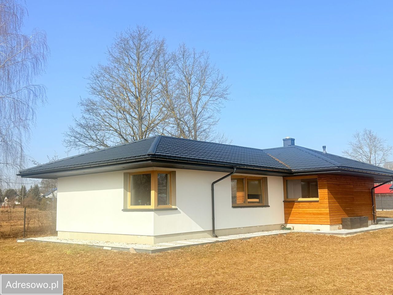 dom wolnostojący, 4 pokoje Białusny Lasek. Zdjęcie 1