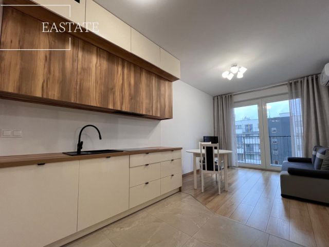 Mieszkanie 2-pokojowe Warszawa Włochy, ul. Łopuszańska. Zdjęcie 2