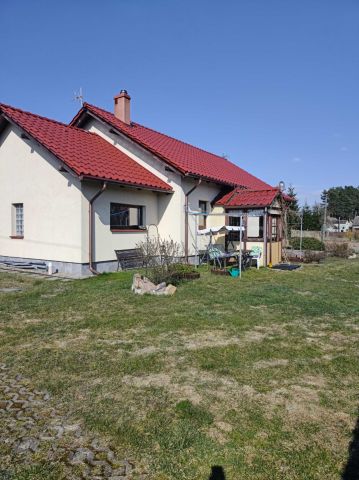 dom wolnostojący, 2 pokoje Rychlik. Zdjęcie 8