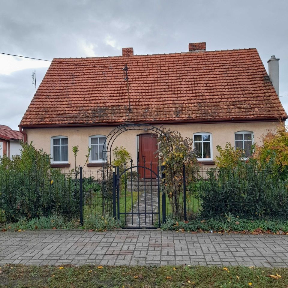 dom wolnostojący Janowiec Wielkopolski. Zdjęcie 1