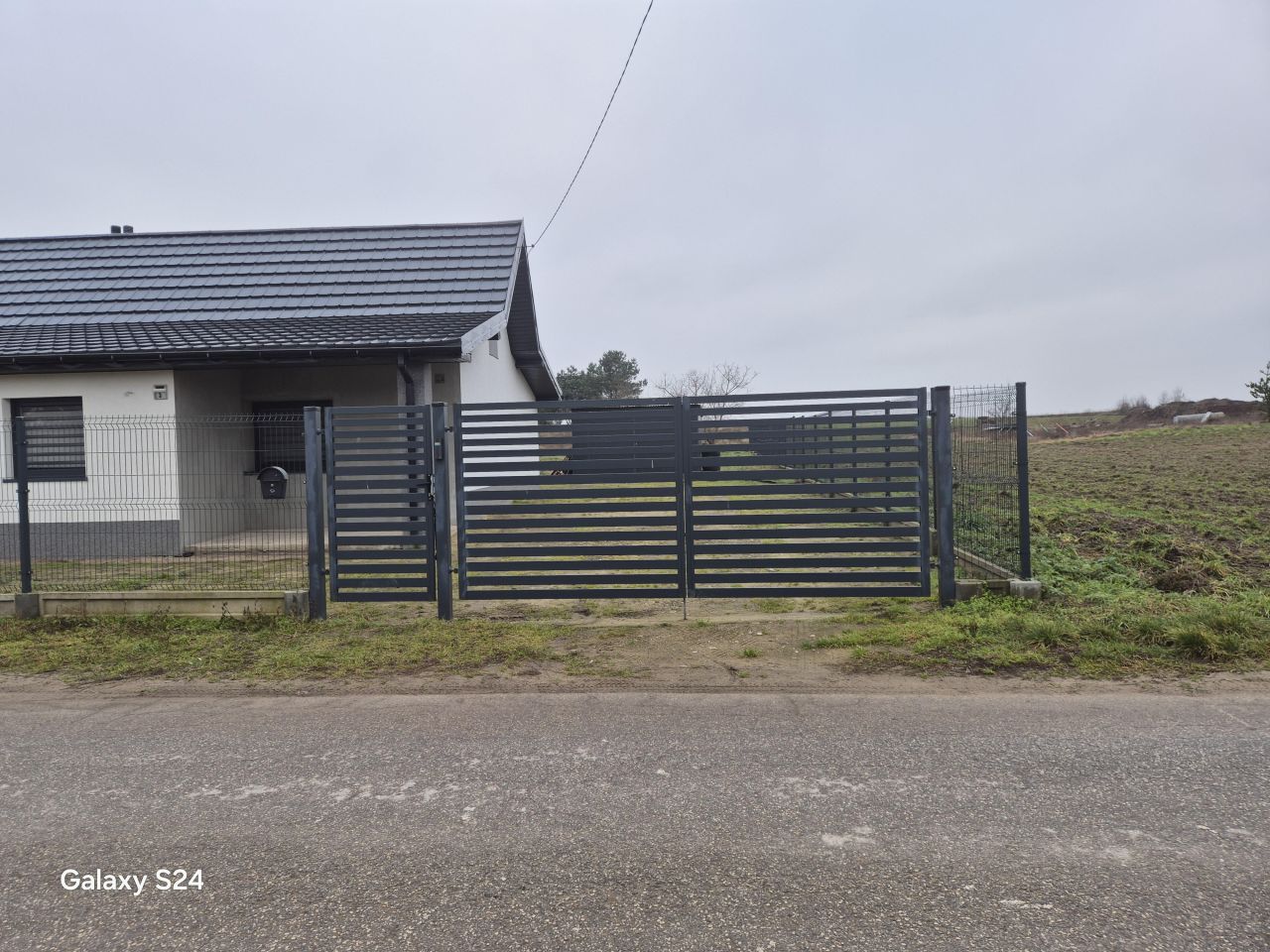 dom wolnostojący, 2 pokoje Niedźwiady Niedźwiady Małe. Zdjęcie 13