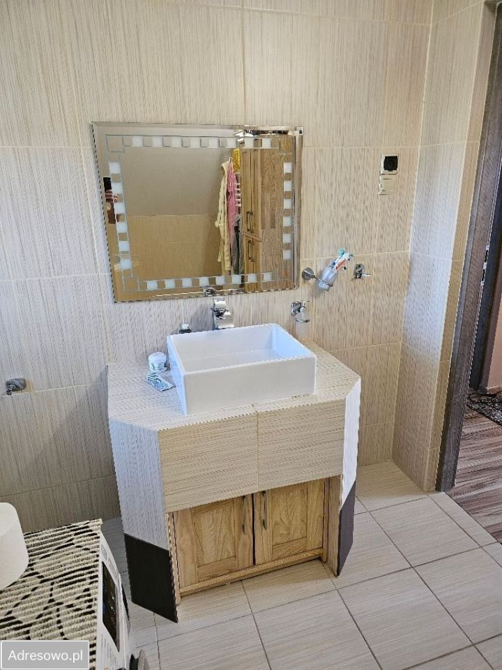 dom wolnostojący, 5 pokoi Borki. Zdjęcie 12