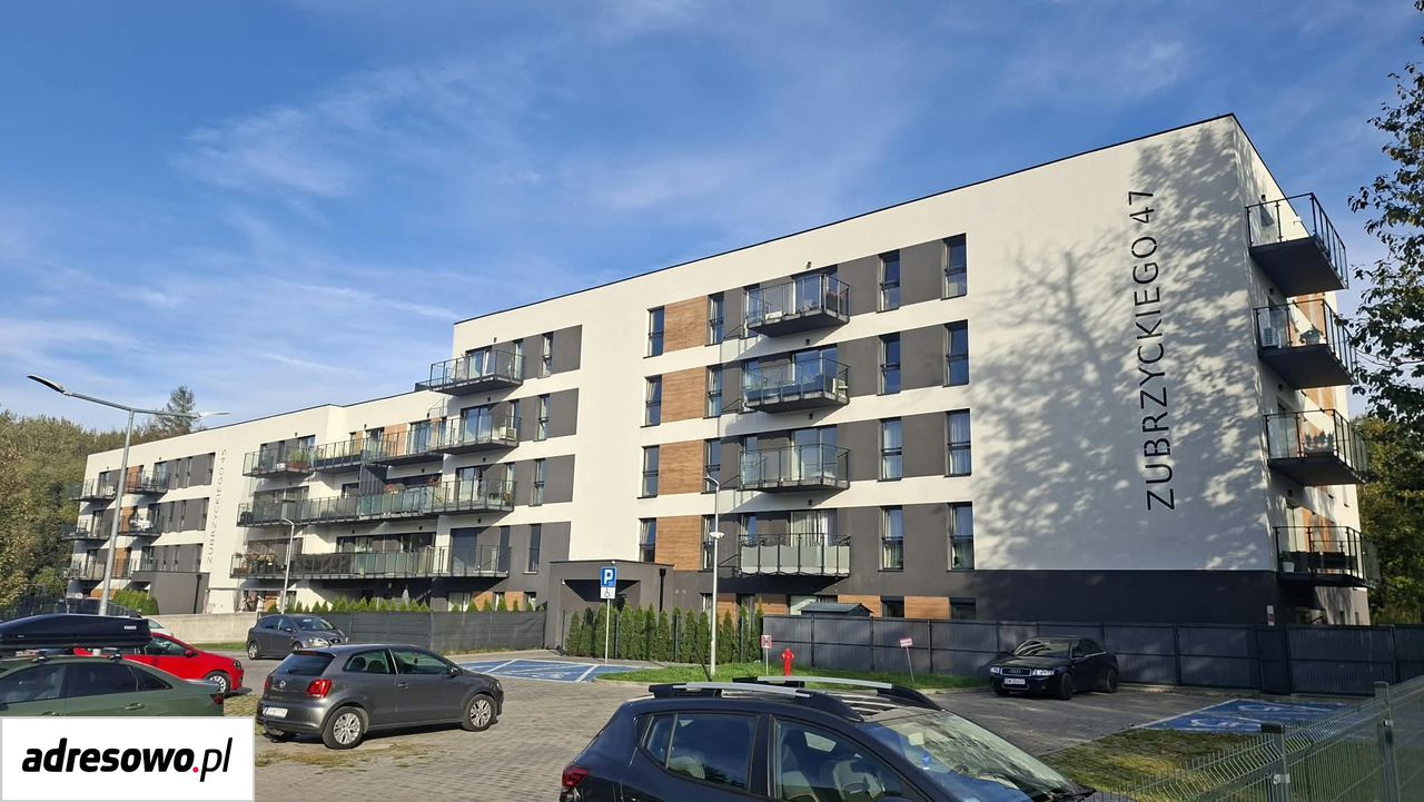Mieszkanie 3-pokojowe Świętochłowice, ul. Juliana Zubrzyckiego. Zdjęcie 1