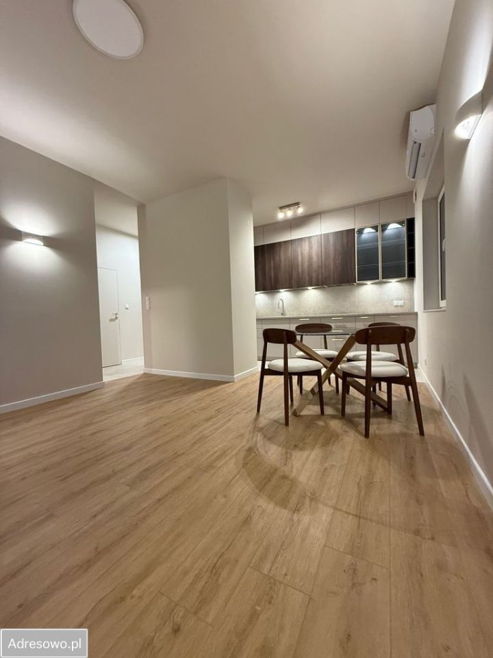 Mieszkanie 5-pokojowe Warszawa Wawer, ul. Celulozy. Zdjęcie 9