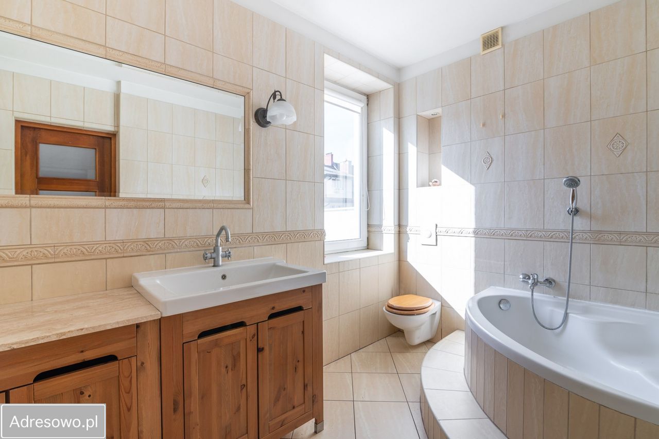 dom szeregowy, 7 pokoi Warszawa Stara Miłosna, ul. Szmaragdowa. Zdjęcie 4