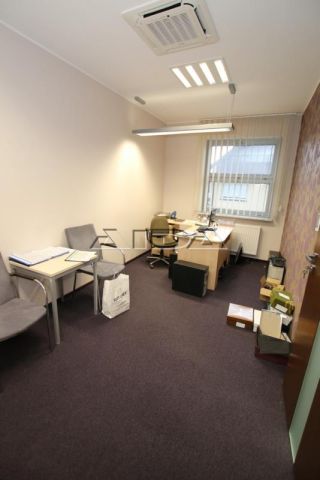 Hala/magazyn Wrocław Fabryczna. Zdjęcie 15