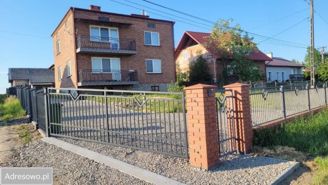 dom wolnostojący, 6 pokoi Nienadówka. Zdjęcie 1