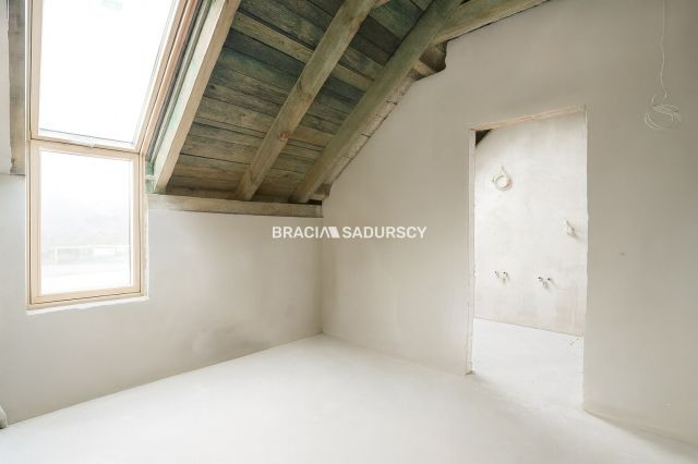 dom wolnostojący, 5 pokoi Zawada. Zdjęcie 17