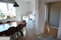 Mieszkanie 4-pokojowe Kadłub Wolny, ul. Szkolna. Zdjęcie 2