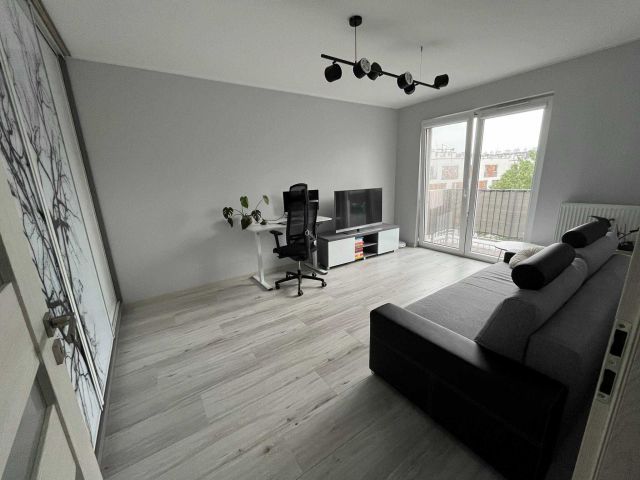 Mieszkanie 3-pokojowe Warszawa Białołęka, ul. Krzyżówki. Zdjęcie 1