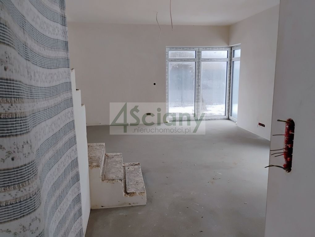 dom szeregowy, 5 pokoi Warszawa Wawer. Zdjęcie 9