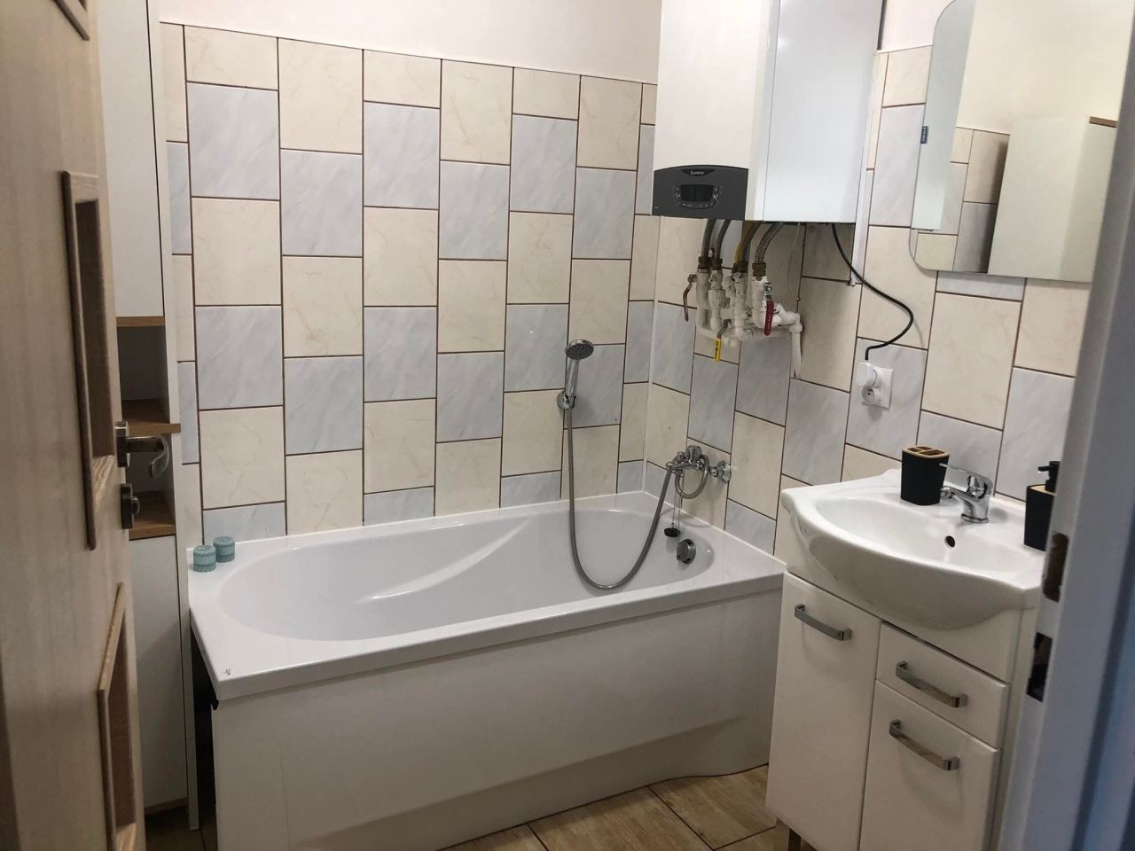 Mieszkanie 1-pokojowe Wiechlice, Jesionowa. Zdjęcie 4