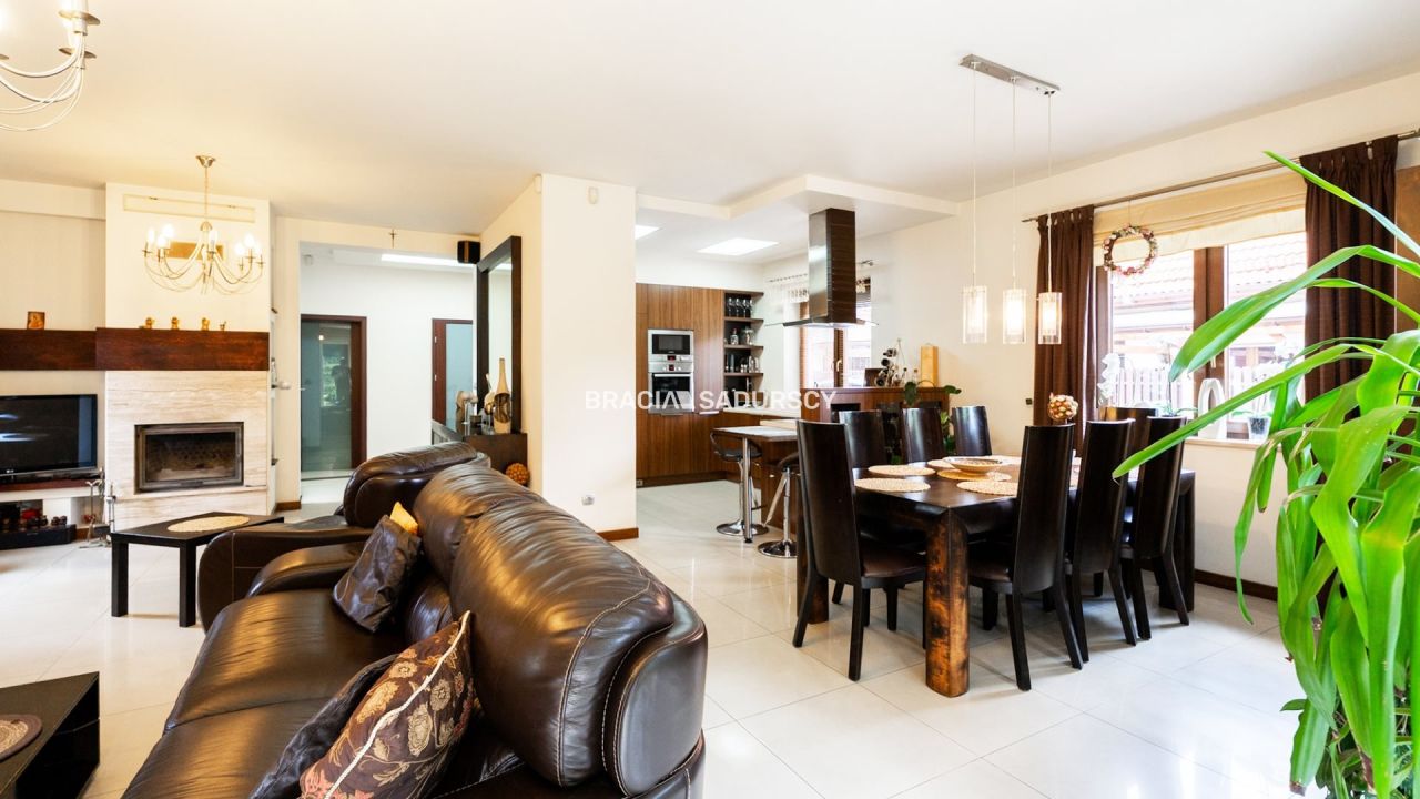 bliźniak, 5 pokoi Libertów, ul. św. Floriana. Zdjęcie 22