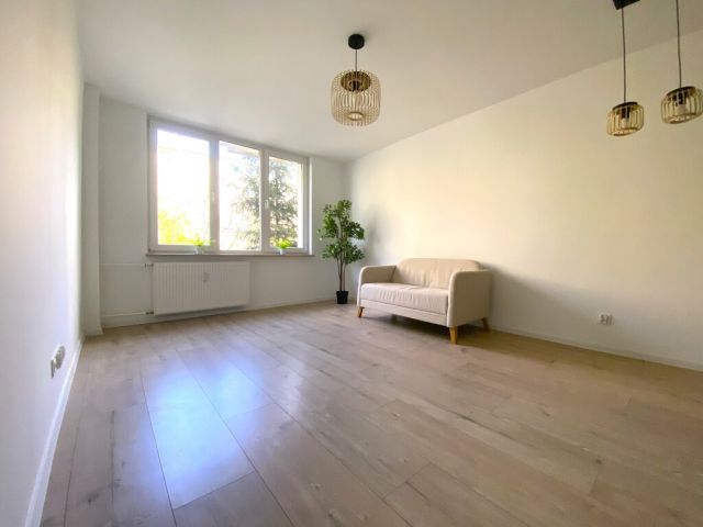 Mieszkanie 2-pokojowe Warszawa Targówek, ul. Toruńska. Zdjęcie 2