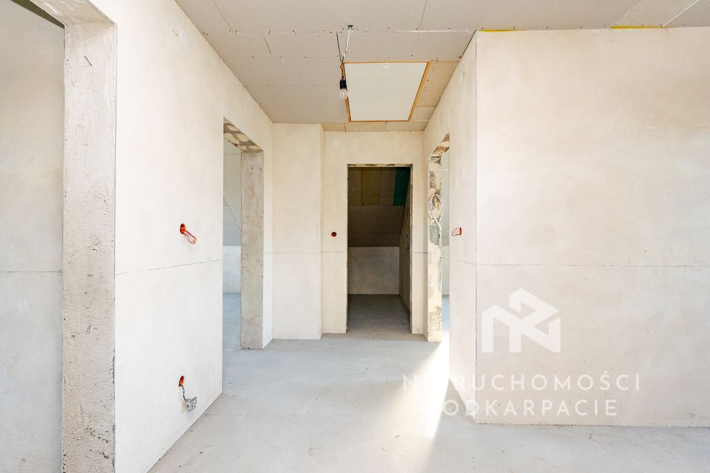 dom wolnostojący, 5 pokoi Nowy Borek. Zdjęcie 14