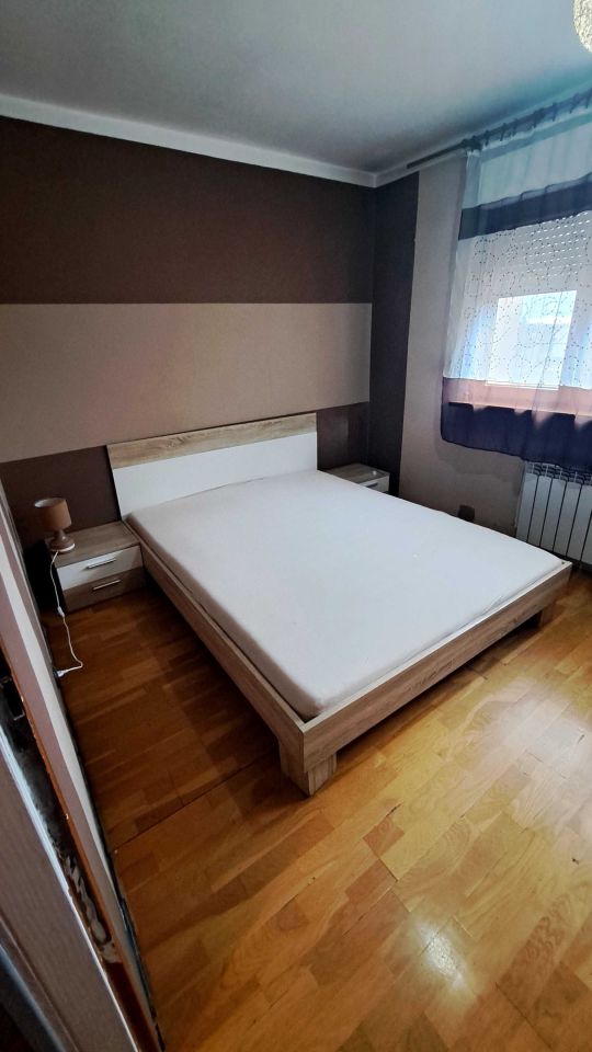 Mieszkanie 3-pokojowe Osiecznica. Zdjęcie 3