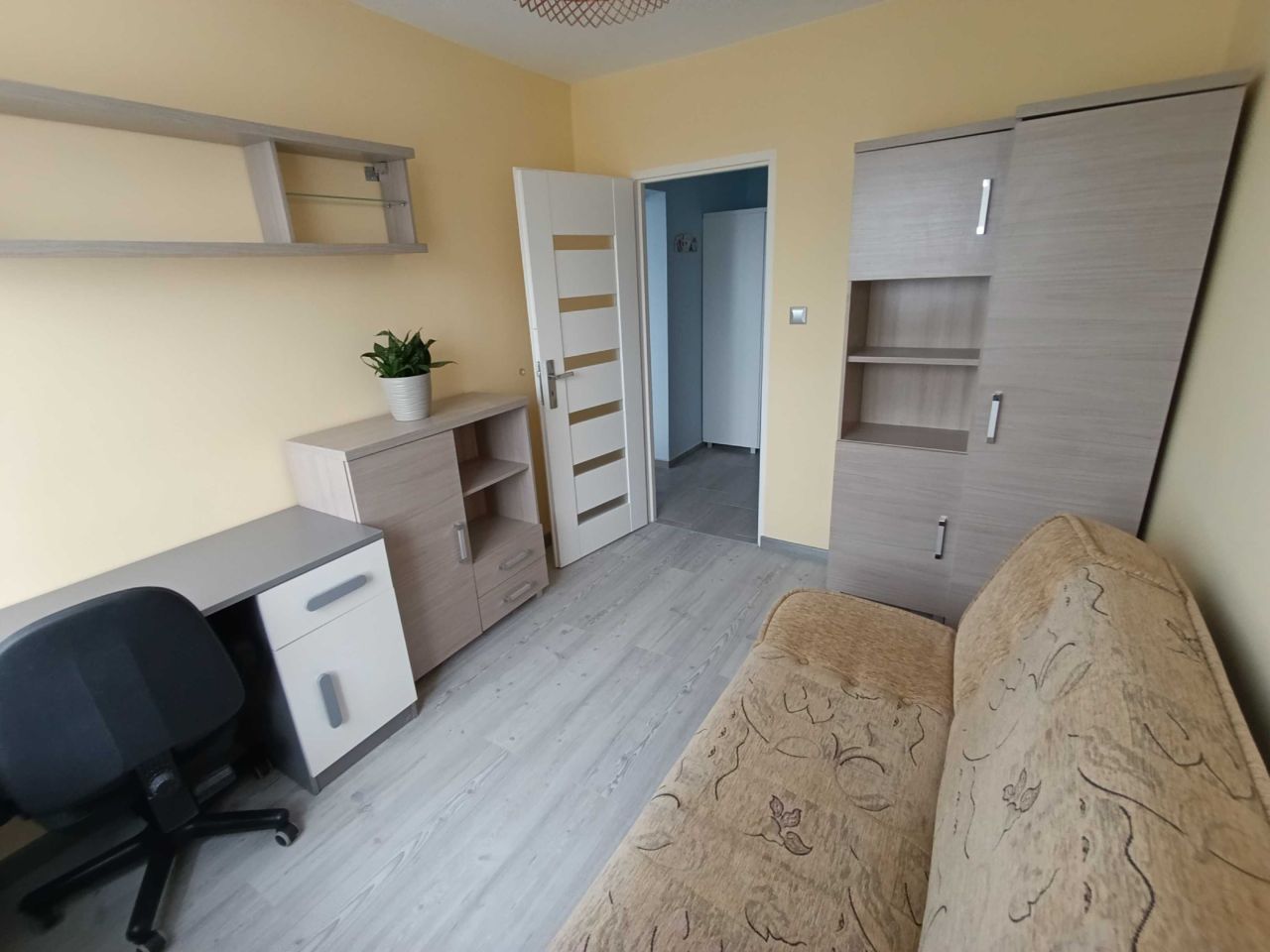 Mieszkanie 2-pokojowe Płock, ul. Dobrzyńska. Zdjęcie 2