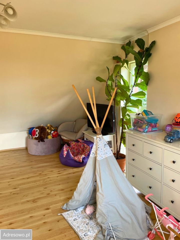 dom wolnostojący, 8 pokoi Brzozowiec, ul. Gajowa. Zdjęcie 2