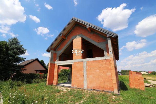 dom wolnostojący, 5 pokoi Kozierów. Zdjęcie 16