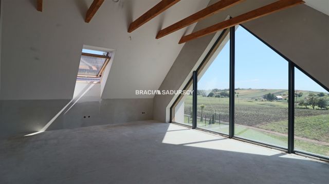 dom wolnostojący, 4 pokoje Karniów. Zdjęcie 5