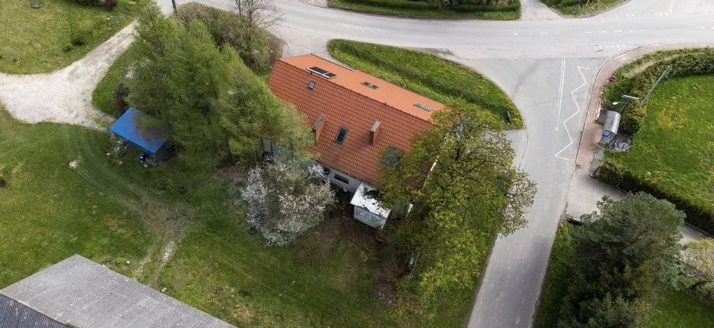 Nieruchomość komercyjna Chobędza. Zdjęcie 2