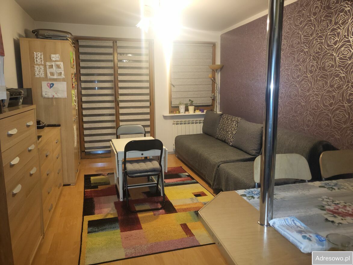 Mieszkanie 2-pokojowe Radom Ustronie, ul. Tadeusza Mazowieckiego. Zdjęcie 1