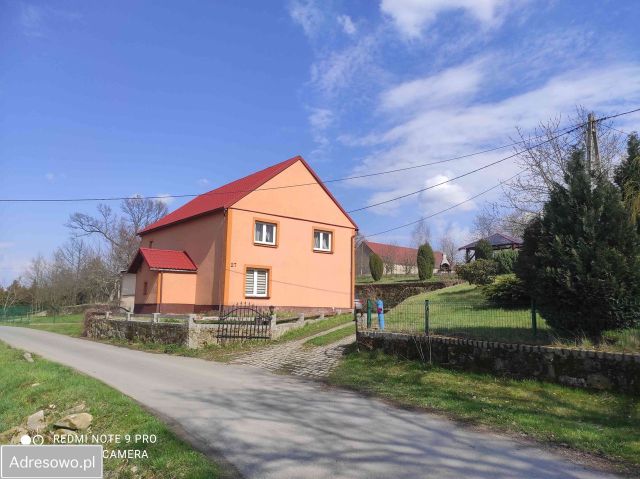 dom wolnostojący, 5 pokoi Twardocice. Zdjęcie 1