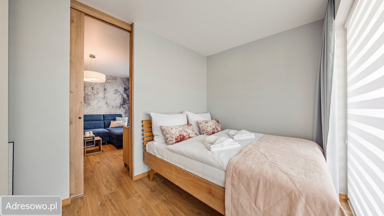 Mieszkanie 3-pokojowe Kołobrzeg, ul. Henryka Sienkiewicza. Zdjęcie 9