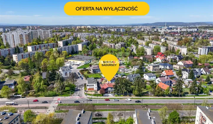 dom wolnostojący, 11 pokoi Kraków Podgórze Duchackie, ul. Nowosądecka